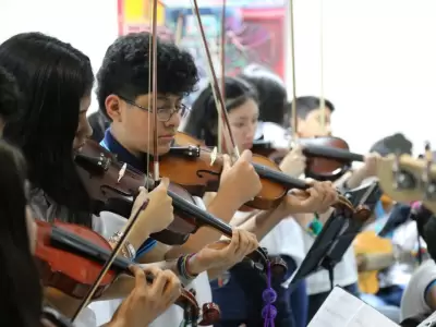 Escuela de M�sica