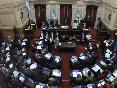 Inici la sesin en el Senado