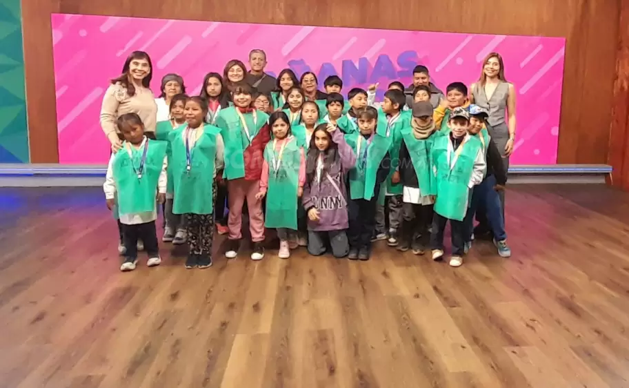 Alumnos de la Escuela 394 de San Antonio, visitaron Radio Visión Jujuy