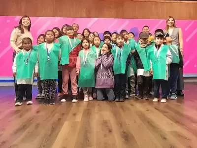 Alumnos de la Escuela 394 de San Antonio, visitaron Radio Visi�n Jujuy