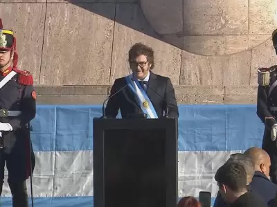 milei acto bandera