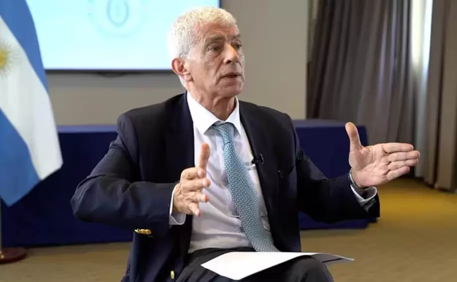 Mariano Cúneo Libarona, decidió la desvinculación de los empleados del disuelto Ministerio de la Mujer