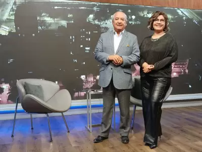 Detrs de las Noticias - Jorge Noceti y Claudio Figueroa