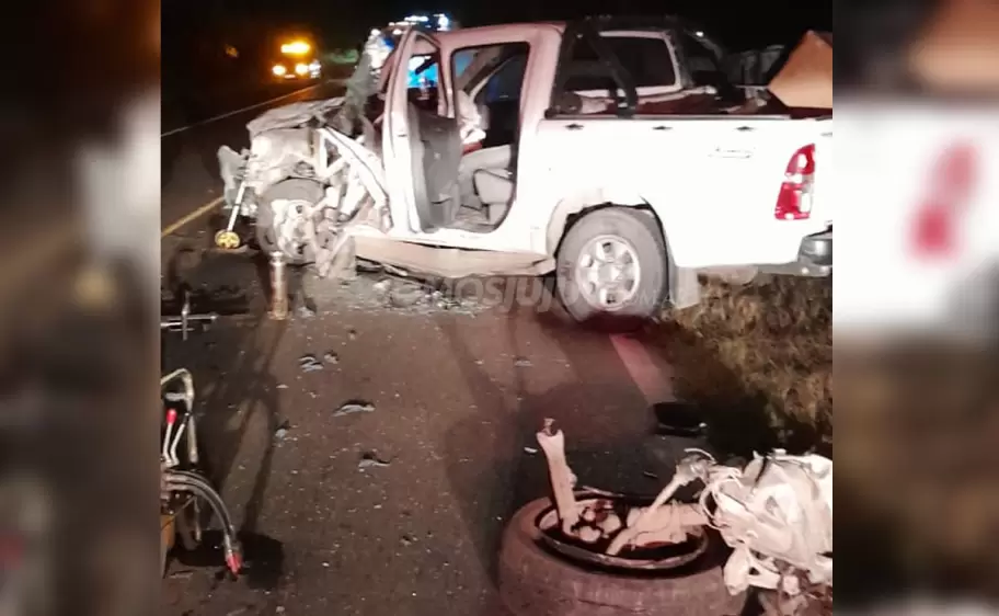 Choque frontal sobre ruta 34: dos camionetas colisionaron y hay personas atrapadas
