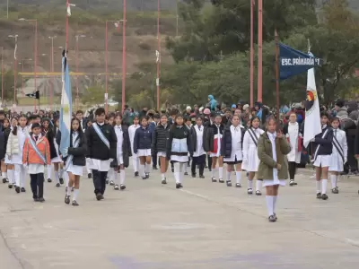 Desfile por el 9 de julio - Independencia - Ciudad Cultural