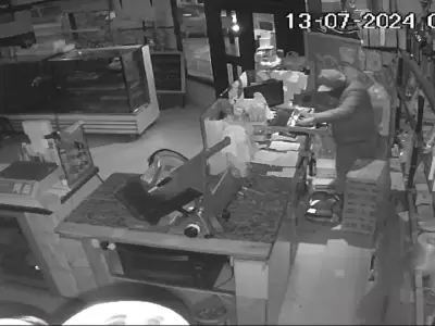 Ingres� a robar en un local c�ntrico y qued� grabado en las c�maras de seguridad