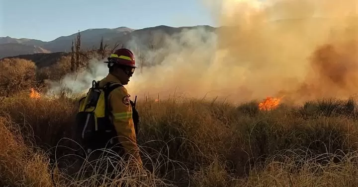 incendio en Humahuaca