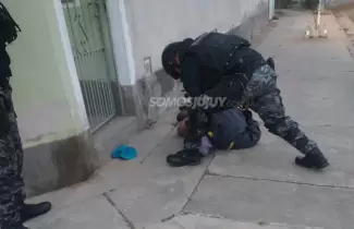 Jujuy: hiri� a un joven con un arma de fuego e intent� huir realizando varios disparos en contra de la polic�a