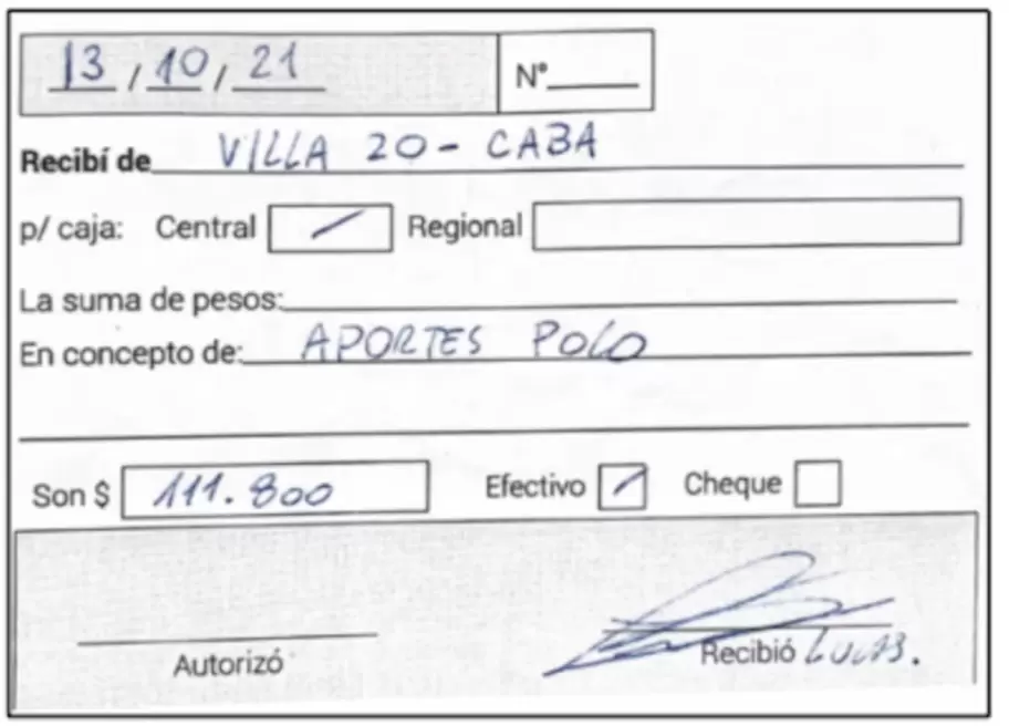 Los recibos por los pagos de los aportes voluntarios. Foto: TN.