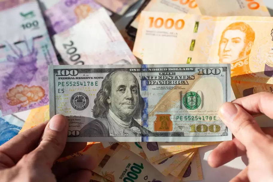 dólar