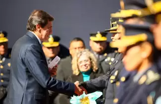 Ascensos de la Polic�a