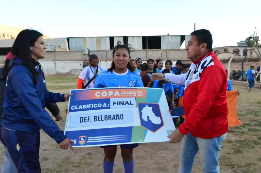 Defensores de Belgrano venci a Gimnasia por penales y est en la final de ftbol femenino