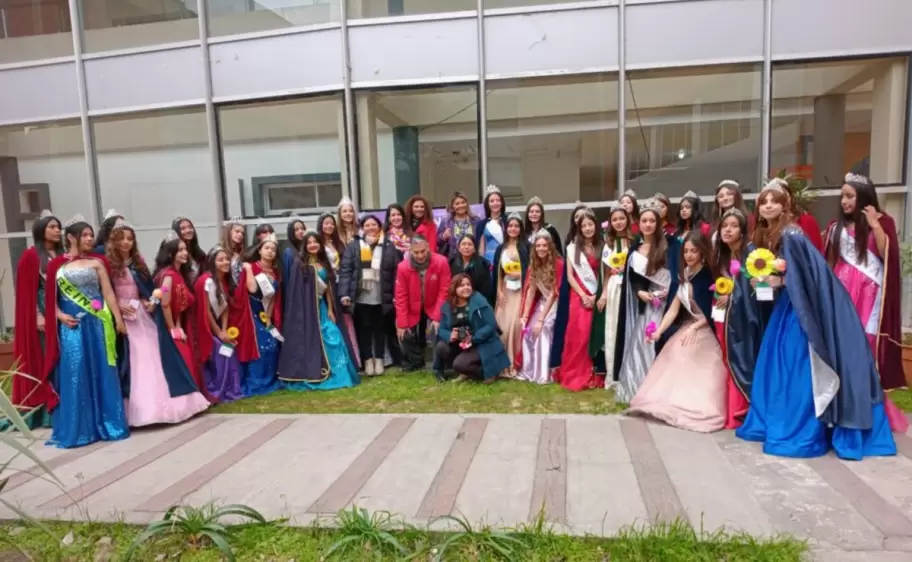 representantes en el hospital materno infantil