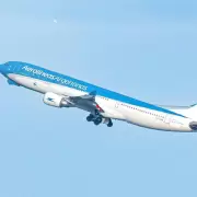 Aerolíneas Argentinas lanzó descuentos del 25% para destinos nacionales e internacionales