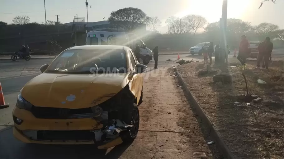 taxi amarillo siniestro vial colectora ruta 66