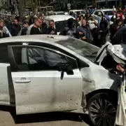 Crdoba: perdi el control del auto, se subi a la vereda y atropell a ms de 30 personas