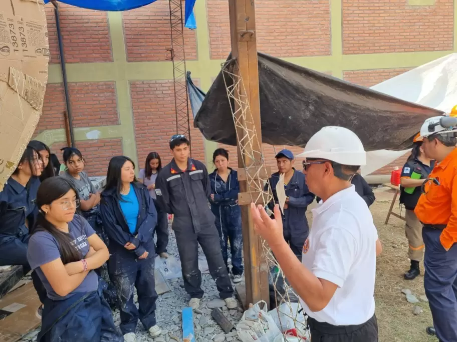 Distintas reas del Ministerio de Seguridad realizan prevencin en canchones