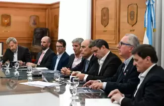 El Gobierno logr contener el enojo de los gobernadores con Milei, pero sigue el reclamo por obras y recursos