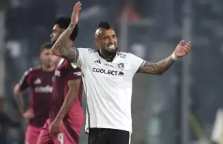 Arturo Vidal Colo Colo - River