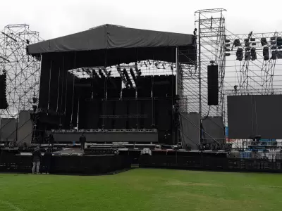 Escenario en el EStadios 23 de Agosto