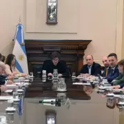 El Gobierno prepara más recortes en Salud y analiza ceder hospitales nacionales a las provincias