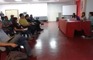 Reuni�n de gremios con la titular de la Dipec