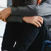 Salud mental: discriminación y bullying entre las principales preocupaciones de los jóvenes