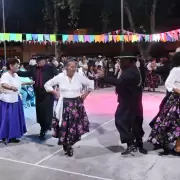 Se realizará la XV Serenata a las Madres en plaza Constitución de Cuyaya