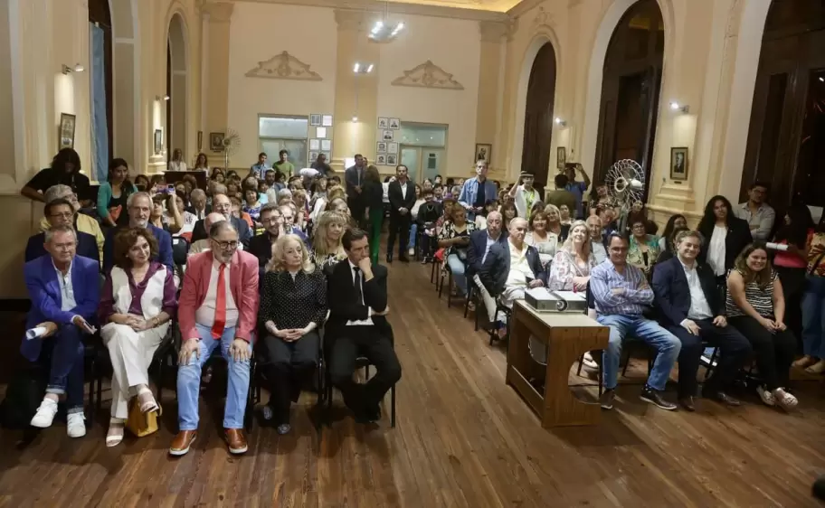 Sadir asistió a actos oficiales por los 125 años de la Biblioteca Popular de Jujuy