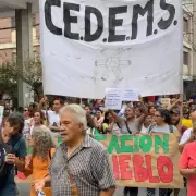 Docentes jujeños se movilizaron en reclamo de mejoras salariales y laborales
