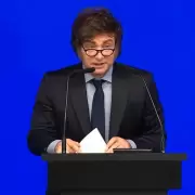 Milei ratificó que mantendrá el déficit cero en 2025 y les envió una advertencia a los gobernadores