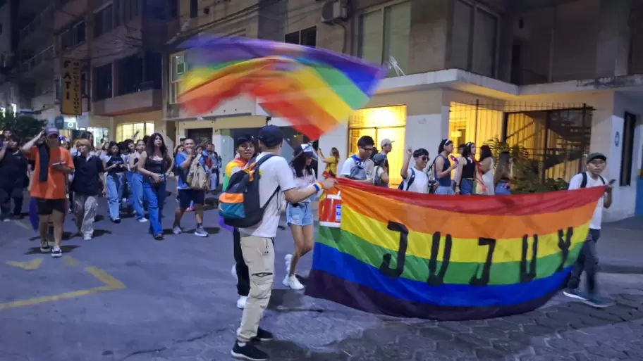 marcha del orgullo Jujuy