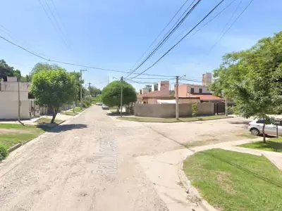 Paoloni y Noceti, Bajo La Vi�a