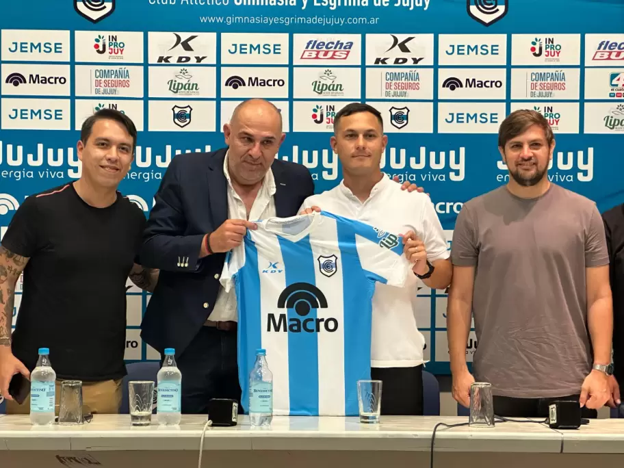 Matias Modolo fue presentado como de de Gimnasia por un año más