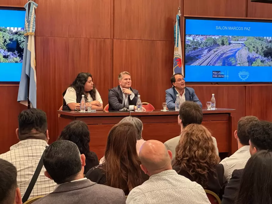 Panel "An�lisis y construcci�n pol�tica de Jujuy"