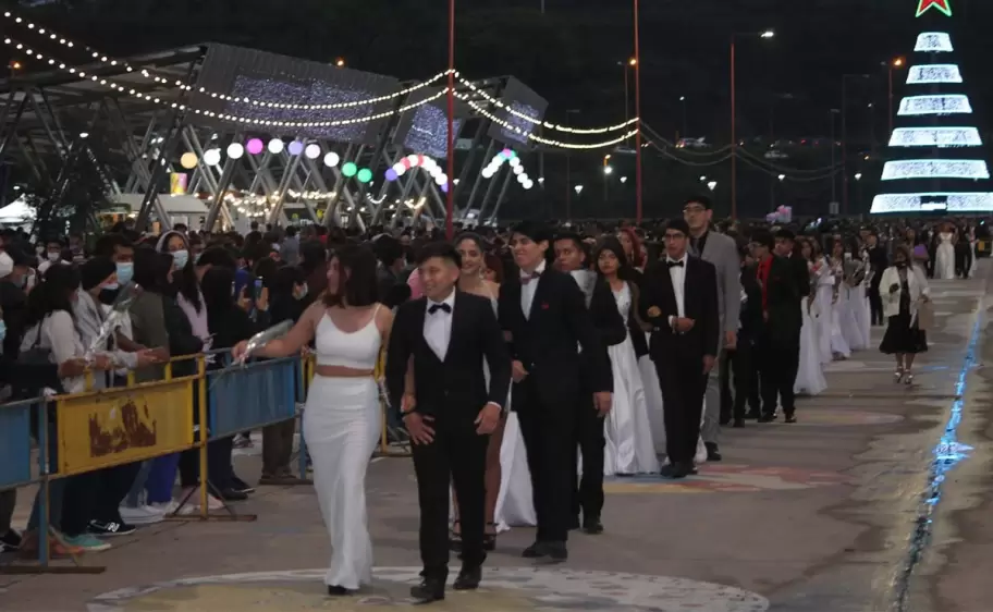 pasarela cena blanca