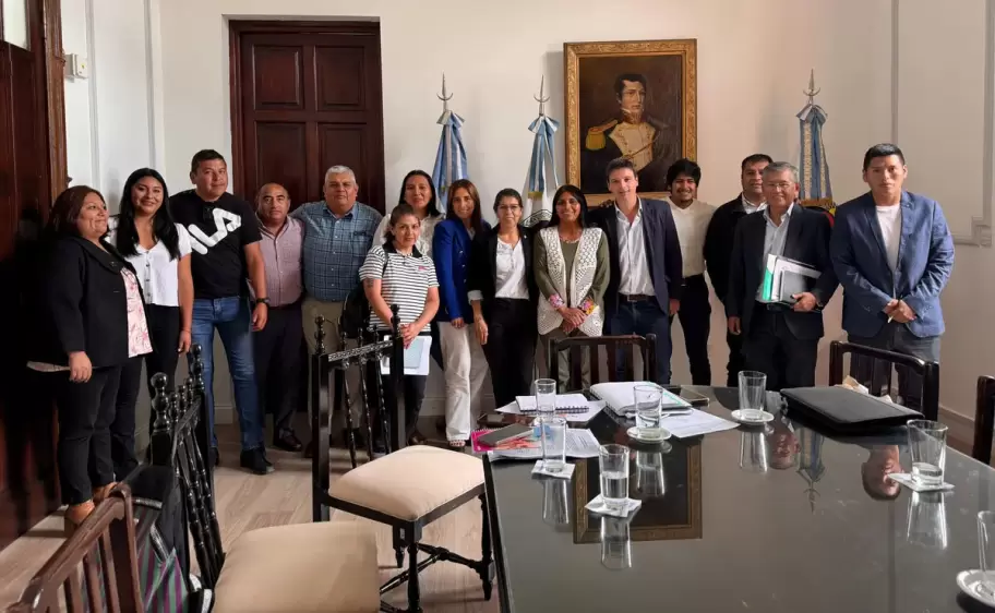 intendentes y comisionados