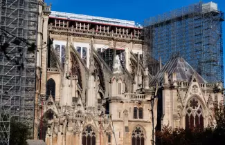 NOTRE DAME- RECOSNTRUCCION