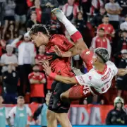 Con un golazo de Eric Ramírez, Huracán venció a Platense y se ilusiona con lograr la Liga Profesional