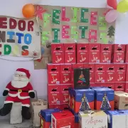 Realizan una colecta solidaria para armar cajas navide�as a beneficio del Comedor "Manitos Unidas"