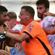 La Justicia investiga a un �rbitro por apuestas en un partido de la Primera Nacional: la AFA decidi� echarlo