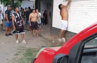 Hinchas de Zapla en el Emilio Fabrizzi