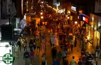 movimiento comercial en patonal belgrano