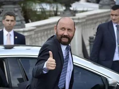 El Gobernador de Formosa, Gildo Insfr�n