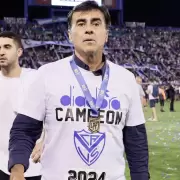 Gustavo Quinteros explicó los motivos de su salida de Vélez: “Se dijeron cosas que no son ciertas, me voy dolido”