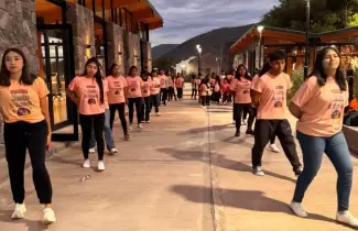 pesebre en las estaciones del tren solar
