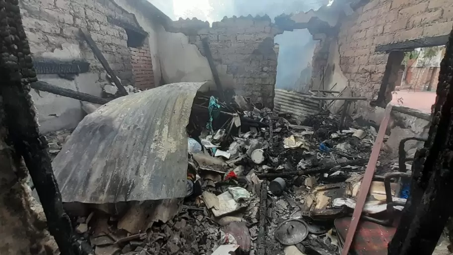 vivienda incendiada en San Salvador de Jujuy