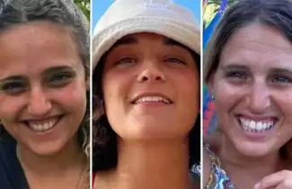 Las tres rehenes israel�es liberadas ya se encuentran al resguardo de la Cruz Roja