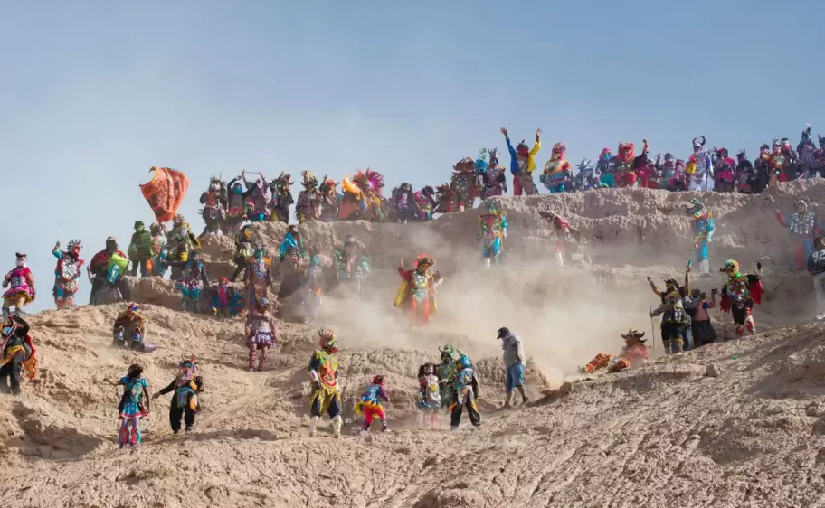 carnaval bajada de los diablos uquia