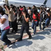 Donald Trump lanzó un megaoperativo contra los inmigrantes ilegales: más de 500 personas serán deportadas